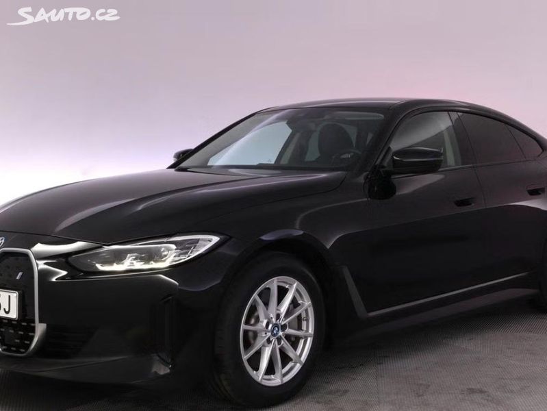 BMW i4, eDrive40 GC SoH 96% Tažné Kam